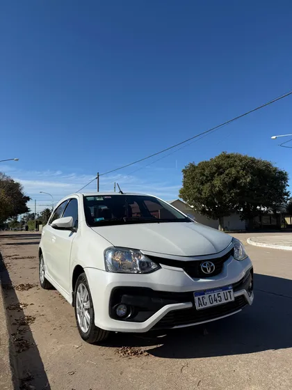 Toyota Etios 1.5 Xls