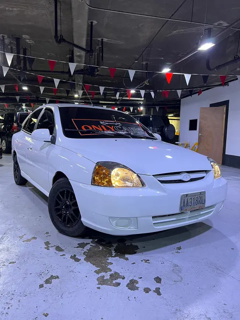 Kia Rio Sincrónico