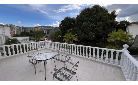 Se Aquila Apto 169m² 2h+s/2b+s/2p Prados Del Este