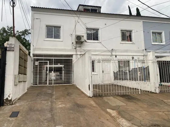 Venta Departamento Monoambiente En Villa Tesei
