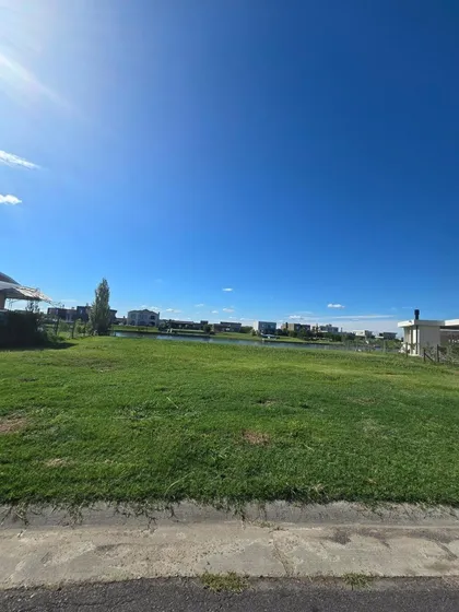 Terreno En Venta - 1.268mts2 - San Sebastián