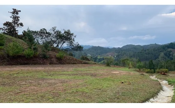 L-159 Lote Con Vista (sector Don Diego - Retiro)