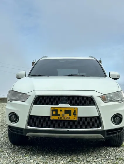 Mitsubishi Outlander 3.0