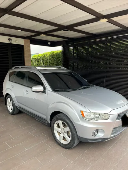 Mitsubishi Outlander 3.0
