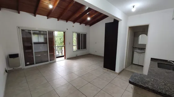 Exc. Depto T/casa 1 Amb Amplio C/balcon Y Lugar Para Auto!