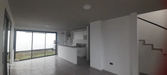 Duplex En Jesús Maria Dos Dormitorios 