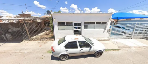 Remate De Casa En Los Girasoles Chihuahua A 20 Minutos Del Aeropuerto De Chihuahua Excelente Oportunidad Adquierela Con Un 65% De Descuento Sk15
