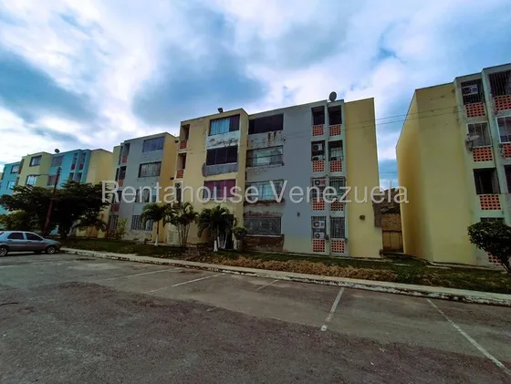 Alquiler De Apartamento En Ciudad Real La Victoria El Consejo. Ljsa 25-20176