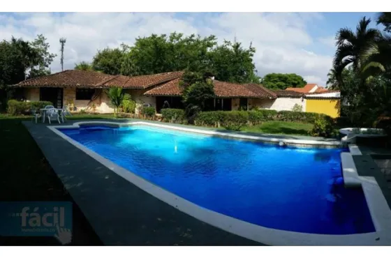 Lote Con Casa  En Pance 