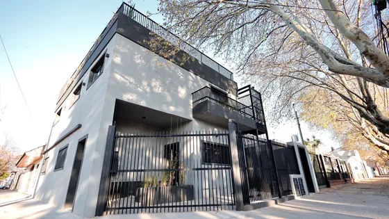 Venta Departamento Casa Morón 3 Ambientes Con Patio