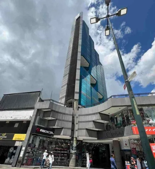 Local Comercial En Venta/ Torre Centrum/ Sabana Grande  14,54 M2