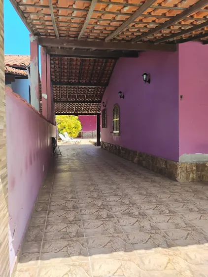 Terreno Com Duas Casas