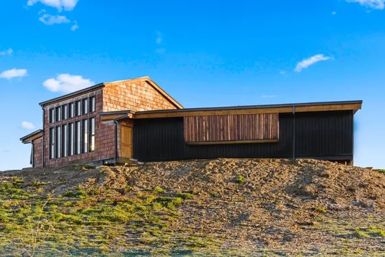 Linda Casa Prácticamente Nueva En Loteo Cumbres