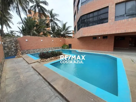 En Venta Apartamento En Tucacas En Conjunto Arena Mar.