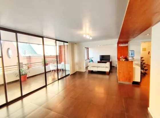 Exclusivo Y Amplio Triplex En El Corazón De Vitacura