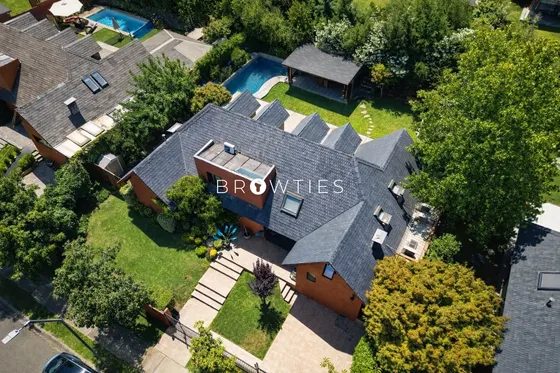 Casa En Venta En Las Pircas Peñalolén