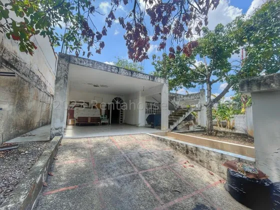 Zulay González Vende Potencial Casa En Colinas De Santa Rosa Barquisimeto Mls 25-4383 