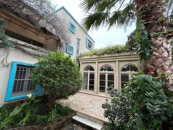 Casa En Venta De 6 Dorm. En Los Vilos. Bodegón Cultural