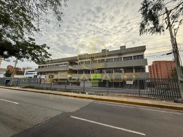 Oa-063 Zona Norte Oficina Avenida El Milagro Centro Comercial Caribe
