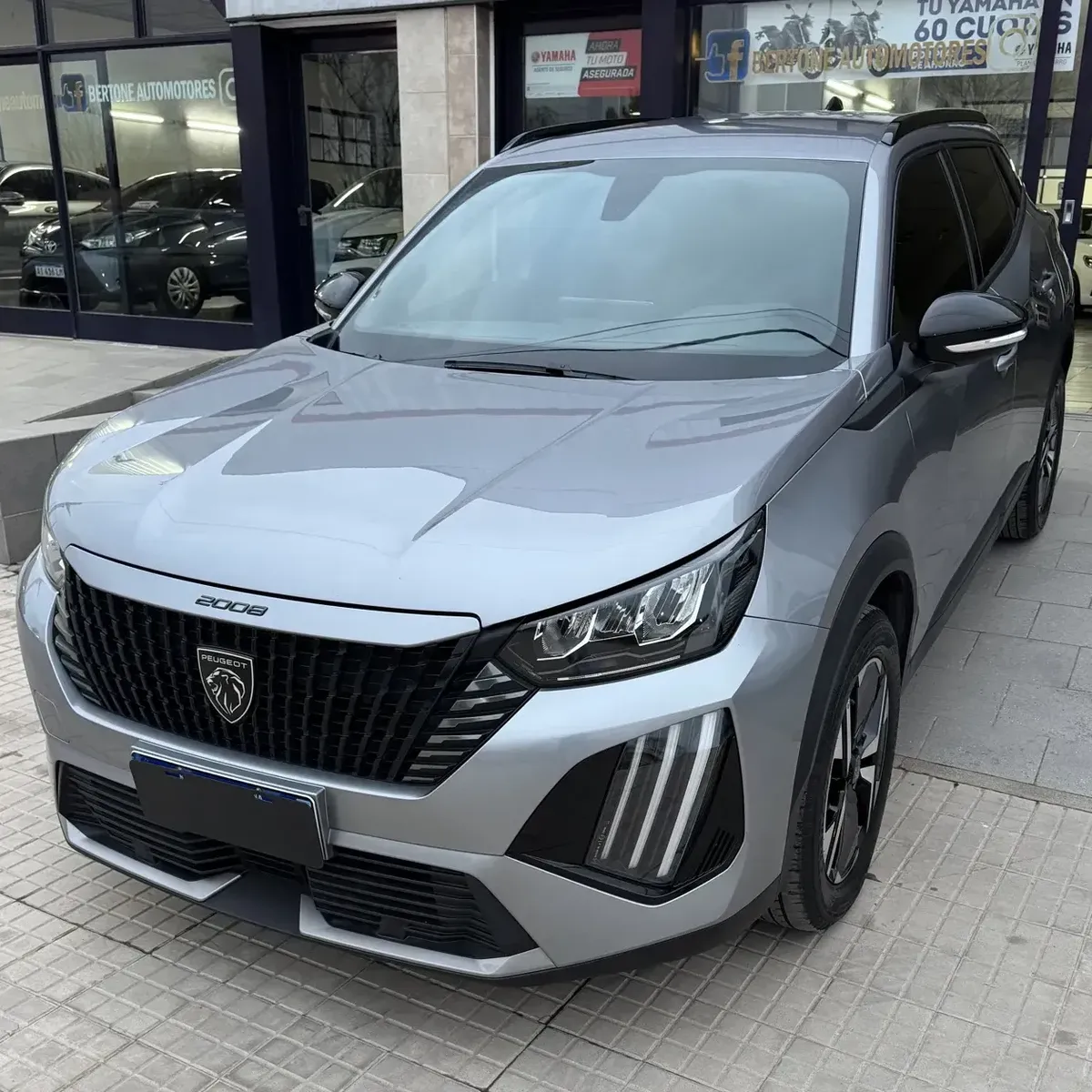 Peugeot 2008 1.0T Active Cvt