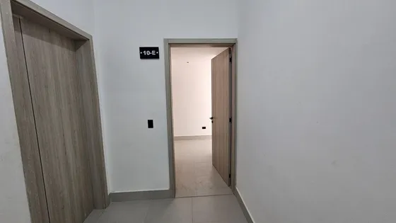 Apartamento En Alquiler En Evaristo Morales, Santo Domingo, 94m2, 2 Hab. 2 Parqueos, Excelente Ubicacion Y Zona Tranquila, Seguridad, Todas Las Comodidades Que Ofrece, Un Paraíso Para Vivir.  