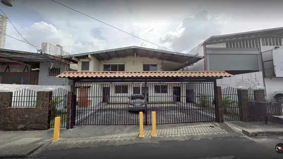Vendo Casa Para Comercio O Vivienda, Terreno Plano 800 Mts.