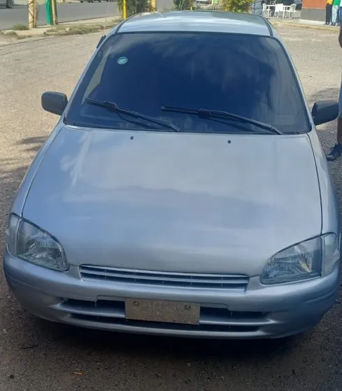 Toyota Starlet Japones