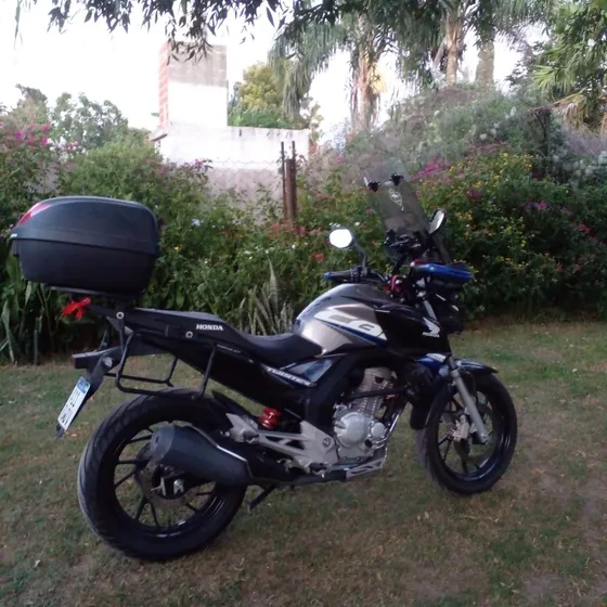 Twister 250  Equipada Cub Michelin Nuevas Transmisión Nueva