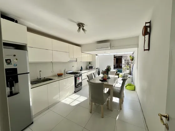 Duplex Moderno En Olivos 