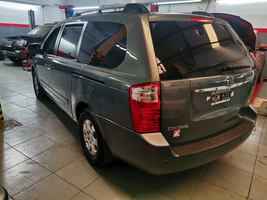 Kia Carnival 3.8 Ex V6 Mercado Libre