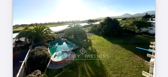 Espectacular Casa En Arriendo En Serena Golf
