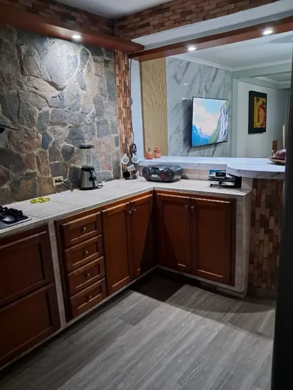 Vera Casa Inmobiliaria Vende Casa En Miralvalle Los Guayos L/firma Ng-1