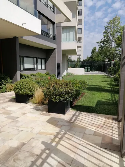 Los Ilanes 86 /av Las Condes / Las Tranqueras Metro Hernando