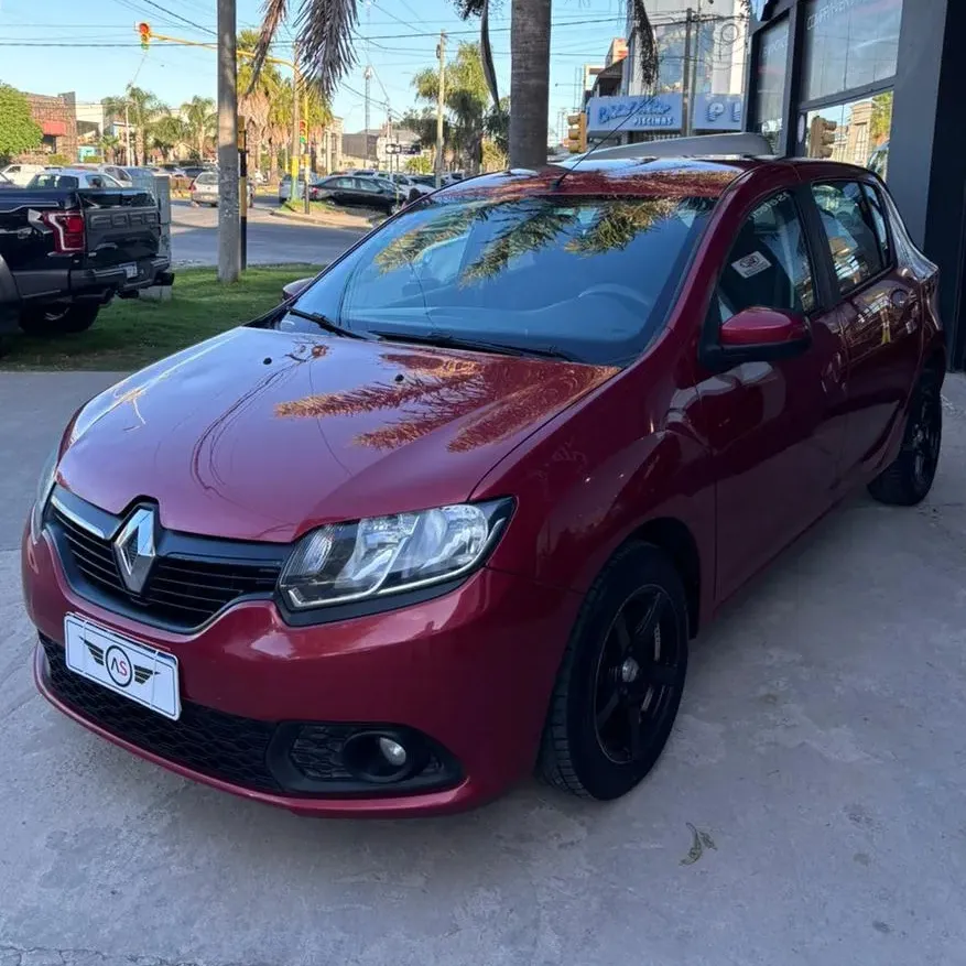 Renault Sandero 1.6 Dynamique 90 hp ABS