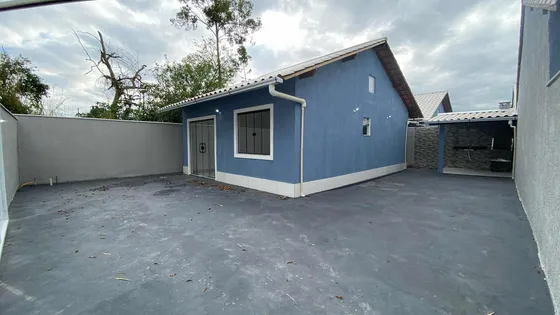 Belíssima Casa Em Piabetá