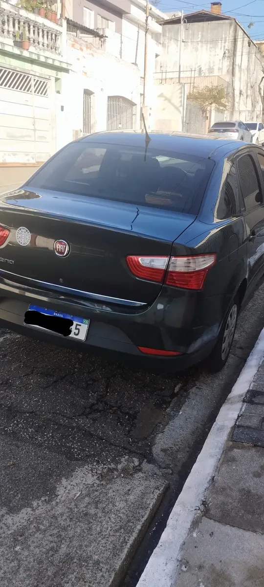 Fiat Grand Siena 2013 1.4 Attractive Flex 4p — foto 2