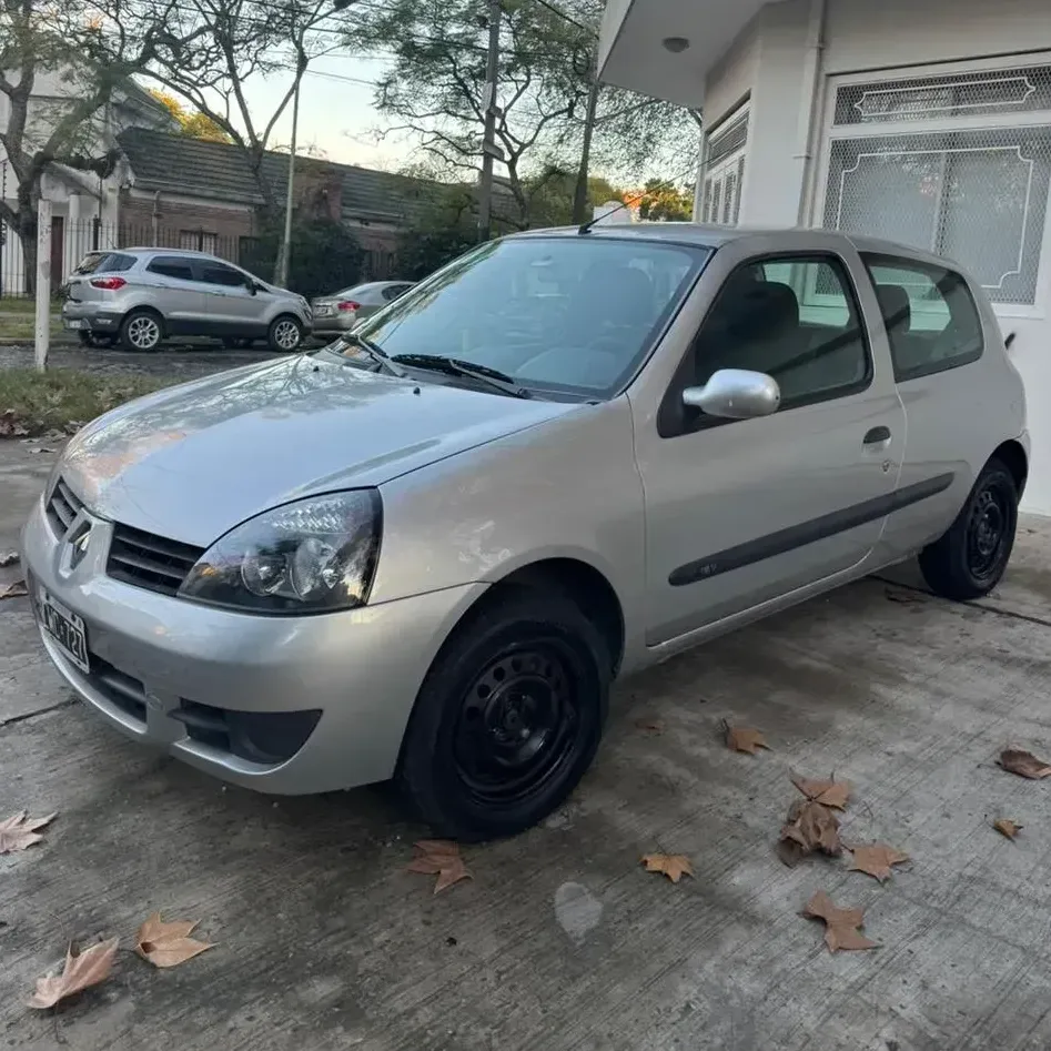 Renault Clio 1.2 Campus Pack Ii 75cv