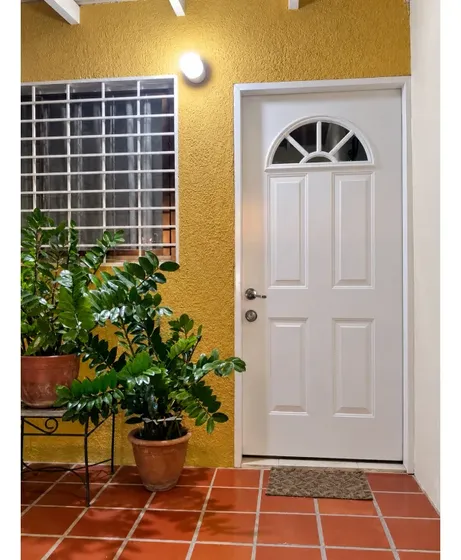 Casa En Venta, Urbanización Santa Elena, El Tigrito Ve53-0074-yand