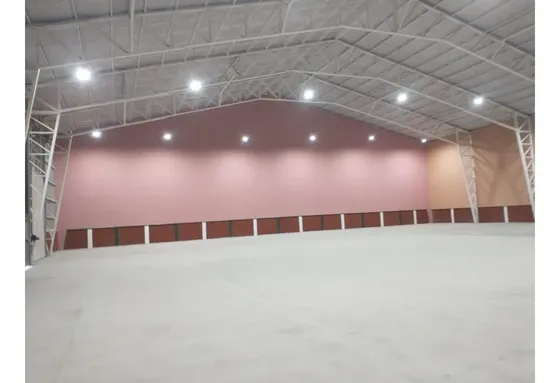 Arriendo Bodega En Centro De Bodegas