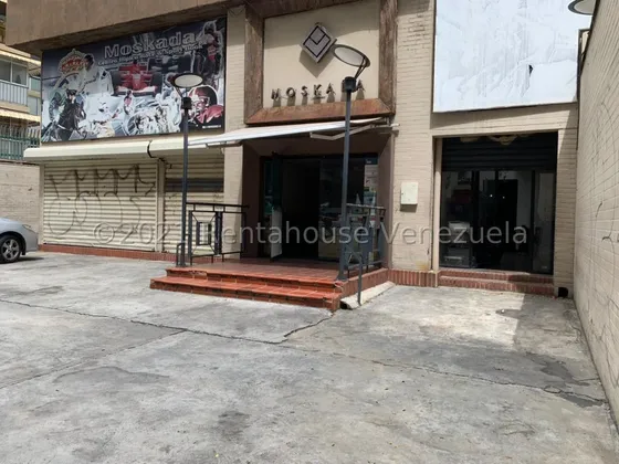 Venta De Local Comercial En Los Palos Grandes 