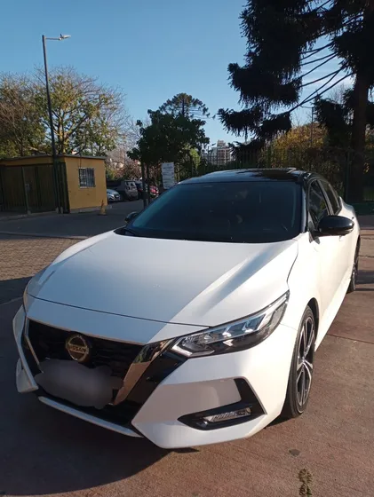 Nissan Sentra 2.0 Advance Cvt