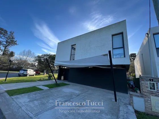 Casa En Venta Barrio Cerrado Solares De Zapiola