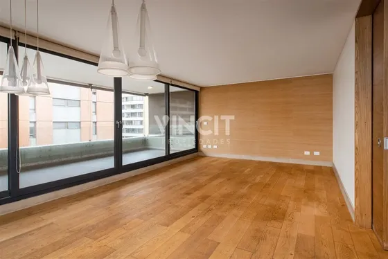 Departamento En Arriendo De 3 Dorm. En Las Condes
