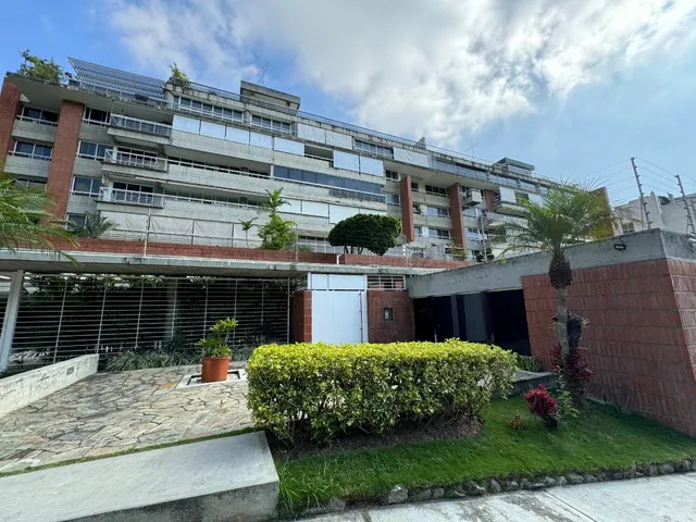 Alquiler De Apartamento En Calle Cerrada De Lomas De La Alameda