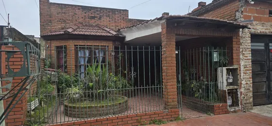 Dos Casas En Lote Propio Lanús, Monte Chingolo