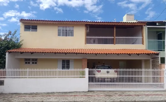 Apartamento Na Praia-penha/sc - -pertinho Do Beto Carrero World-**disponível Setembro Em Diante