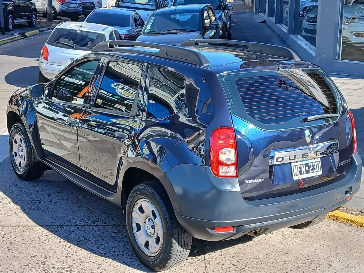 Renault Duster 1.6 4x2 Confort 110cv5436189182853324814