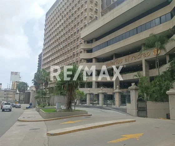 Oficina En Alquler Torre America Sabana Grande 61mts/1b/1pe