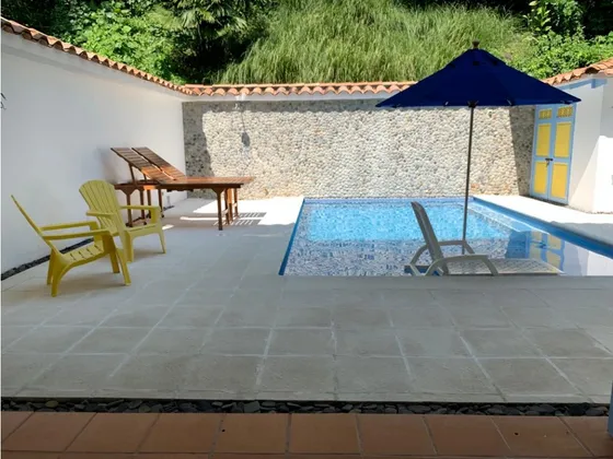 Venta De Lujosa Casa En Parcelación En Sector Cauca Viejo