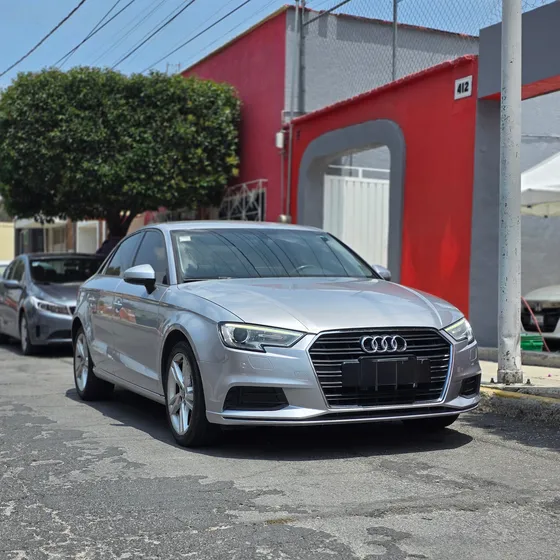 Audi A3 1.4 Sedán Dynamic At Dsg